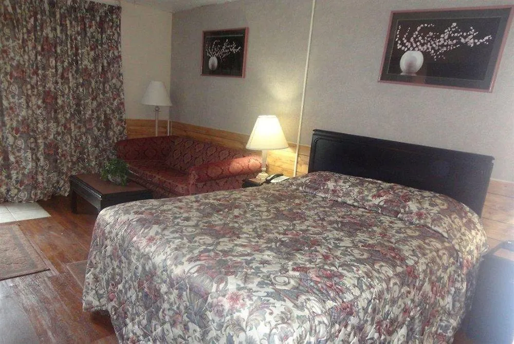 Niagara Parkway Court Motel